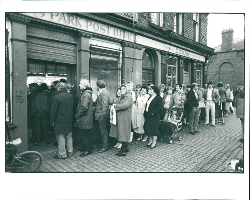 IRELAND EARLY - Vintage Photograph