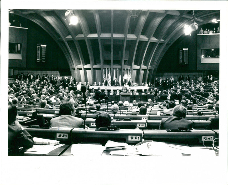 International General: EU - Vintage Photograph