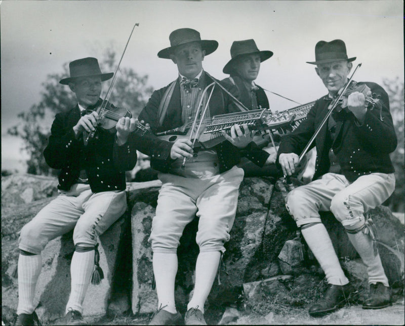 Olof Thunman, and four fiddler player. - Vintage Photograph