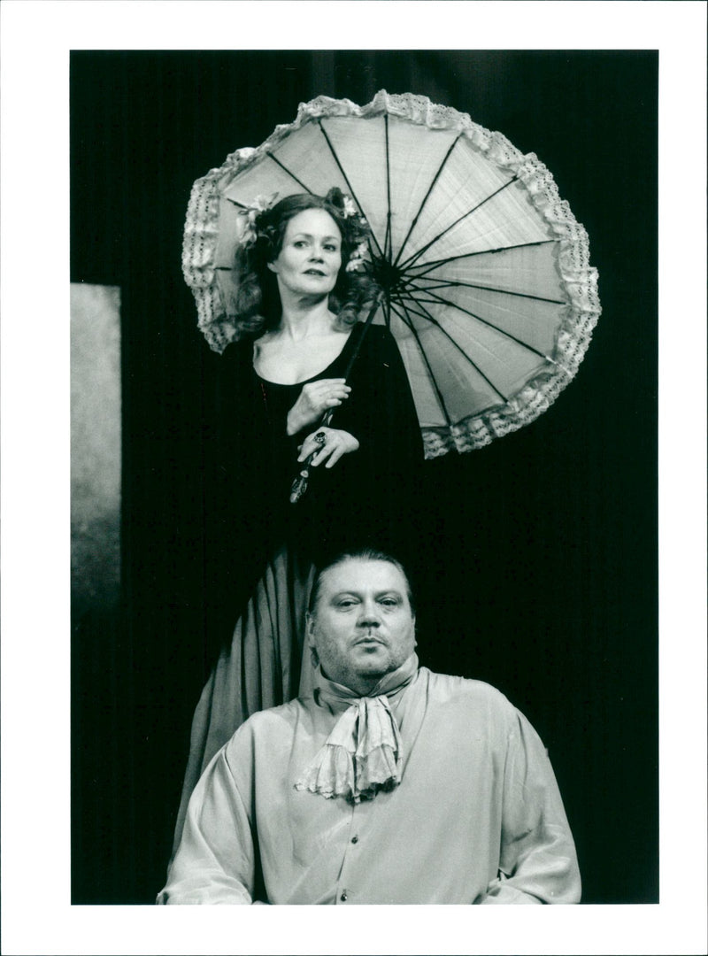 Louise Tillbom and Pierre Ström the theater's production of "One, where a source floated ... -Carl Michael Bellman" in Riksteatern - Vintage Photograph