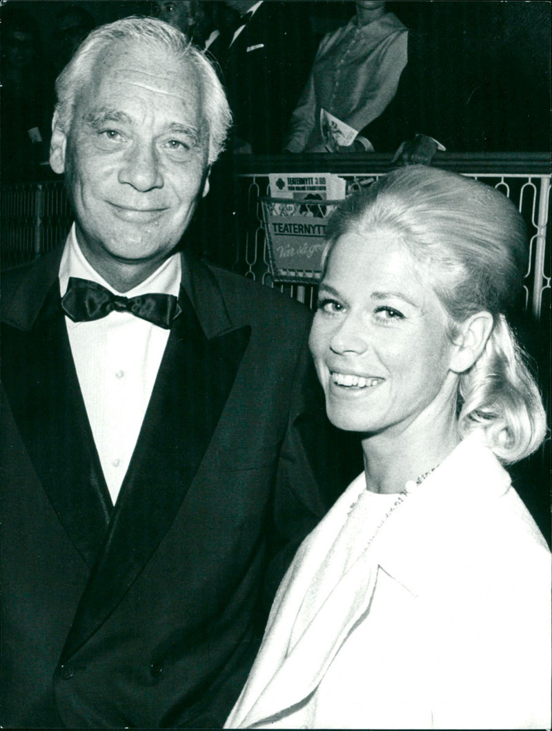 Acting couple Egon Larsson and Eva Ebbeke - Vintage Photograph