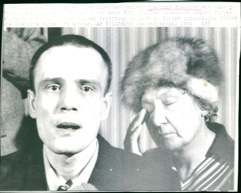 1975 SOVIET LEADER COMMUNIST WRITER - Vintage Photograph