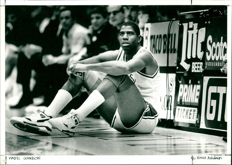 Magic Johnson (Earvin) - Vintage Photograph