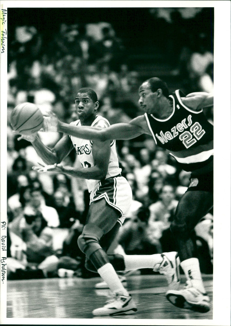 Magic Johnson (Earvin) - Vintage Photograph