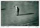 Golfer Nick Faldo at the Saint Mellion golf course. - Vintage Photograph