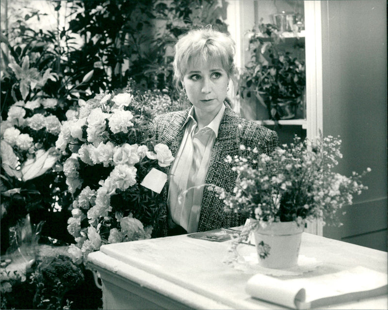 Felicity Kendal in The Mistress - Vintage Photograph