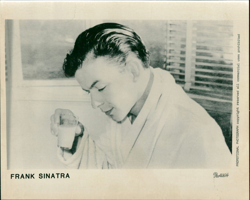 Frank Sinatra - Vintage Photograph