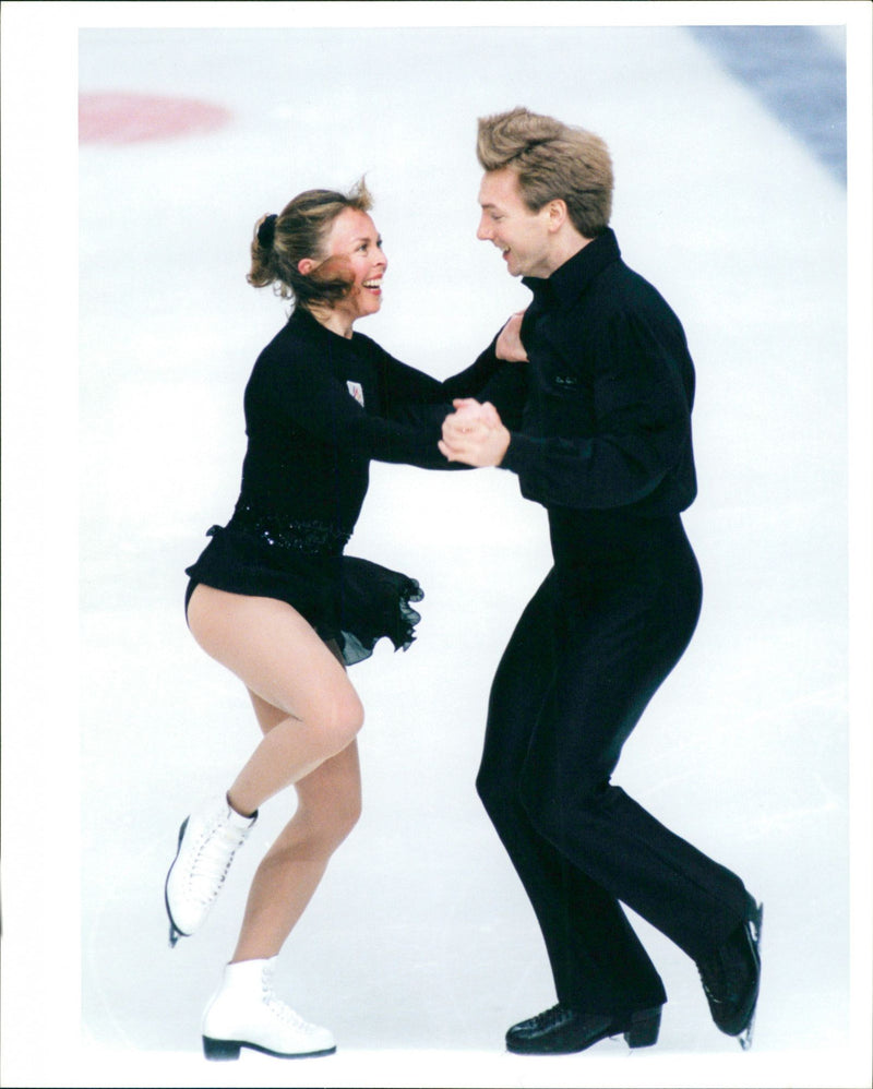 Jayne Torvill & Christopher Dean - Vintage Photograph