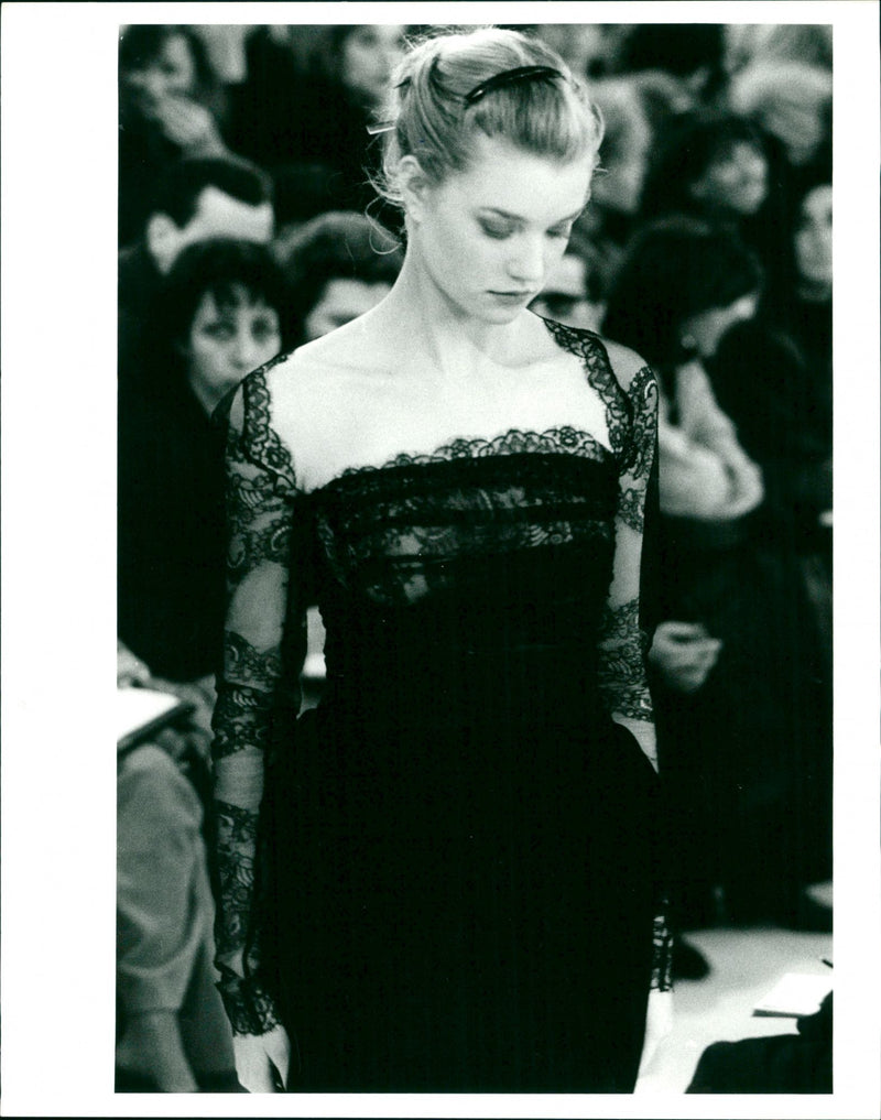 London Fashion Week 1987 - Vintage Photograph