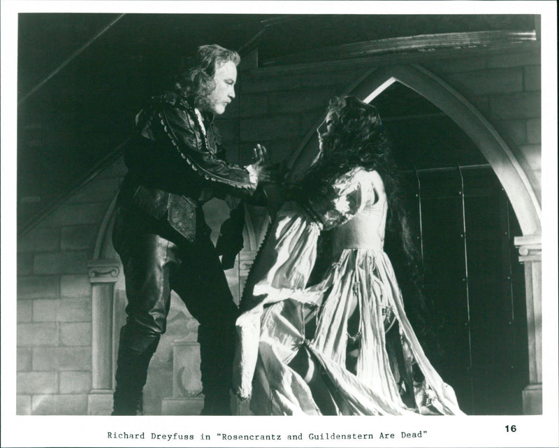 Richard Dreyfuss in Rosencrantz and Guildenstern Are Dead - Vintage Photograph