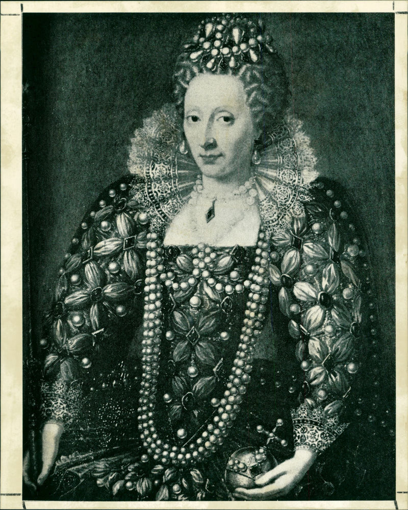 Elizabeth I - Vintage Photograph