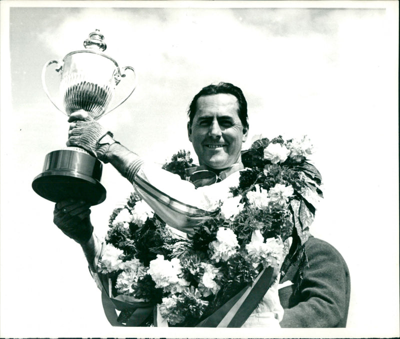 JOHN SECOND FERRARI ENGLAND PRESS - Vintage Photograph