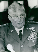 1993 JUKKLICHER JOHN PREVIOUS ABOUT KEYSTO HAMBURY UNIVERSAL AMERICAN WRITER - Vintage Photograph