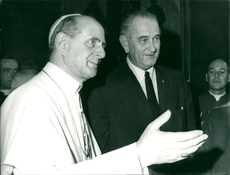 President Lyndon B. Johnson visits Pope Paul VI - Vintage Photograph