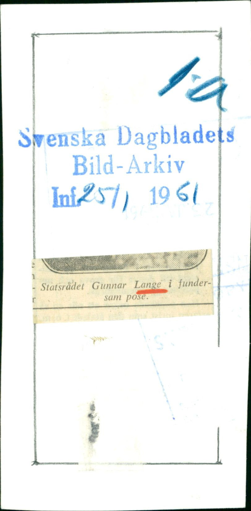 1961 LANGE STATSRADET SAM ARKIV POSE GUNNAR BILD FUNDER INF - Vintage Photograph