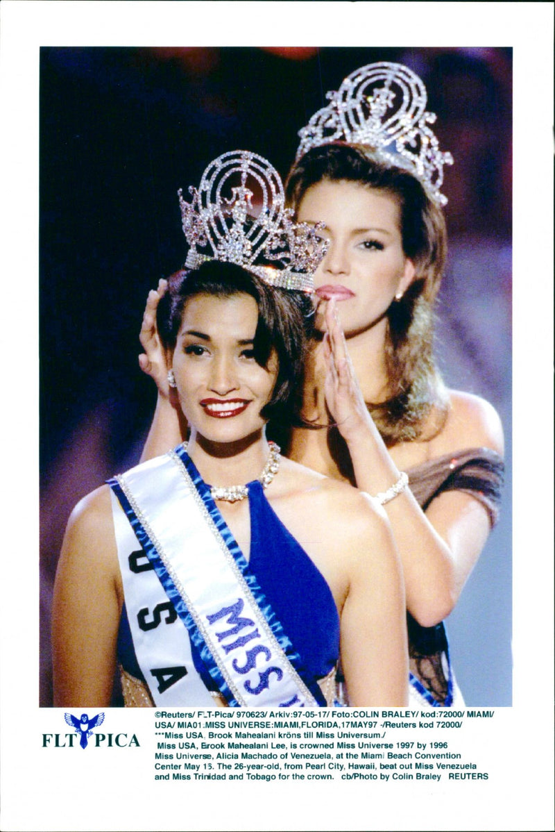 Miss Universum 1997 Miss USA Brook Mahealani - Vintage Photograph