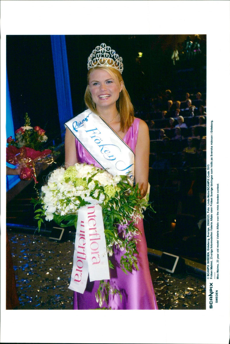 The winner in Miss Sweden 2000, Valerie Aflalo Miss MalmÃ¶ - Vintage Photograph