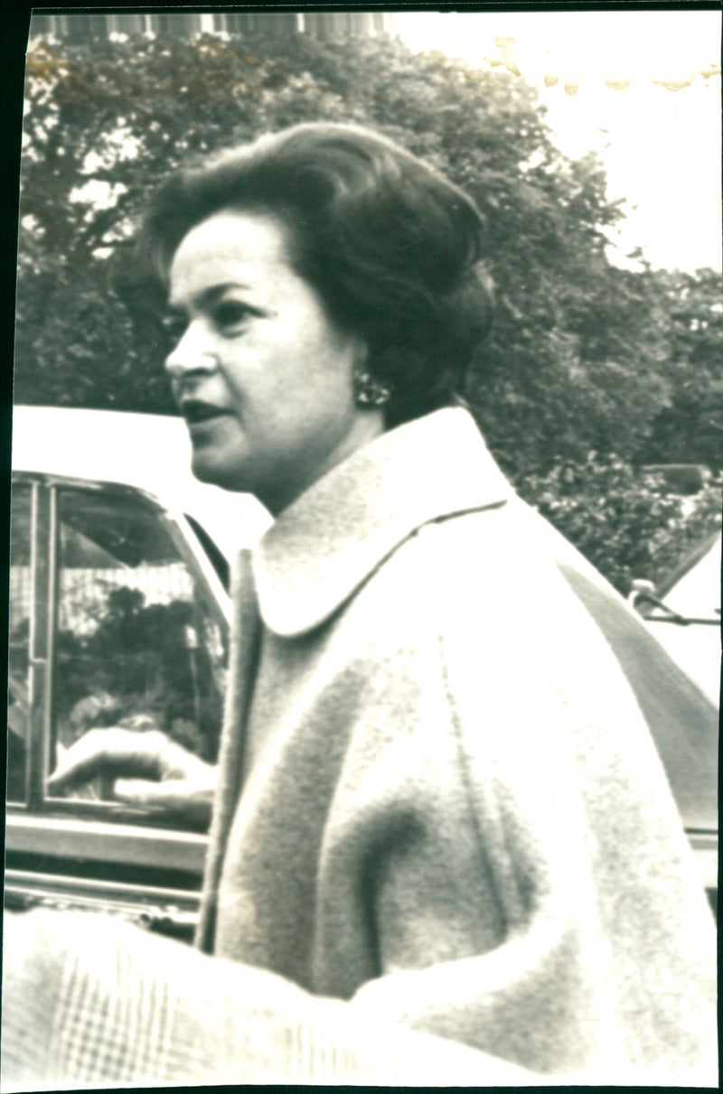 Marion Thorpe - Vintage Photograph
