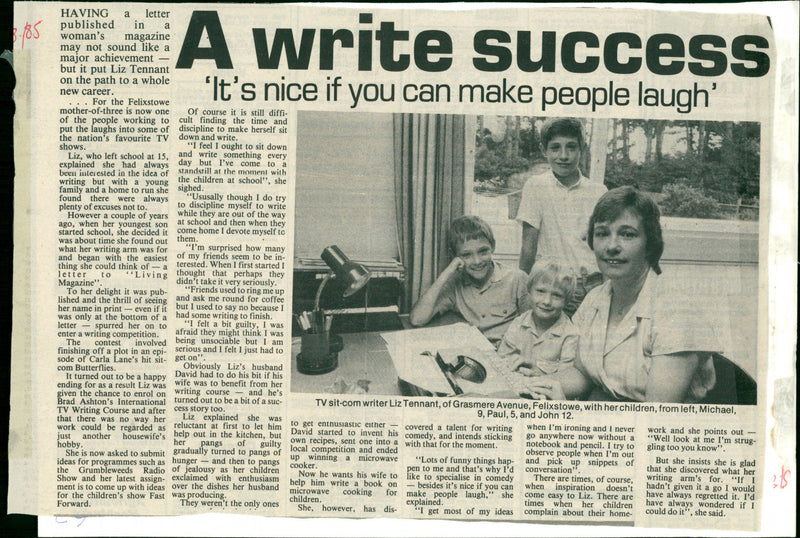 JOHN PAUL WRITER WIFE - Vintage Photograph