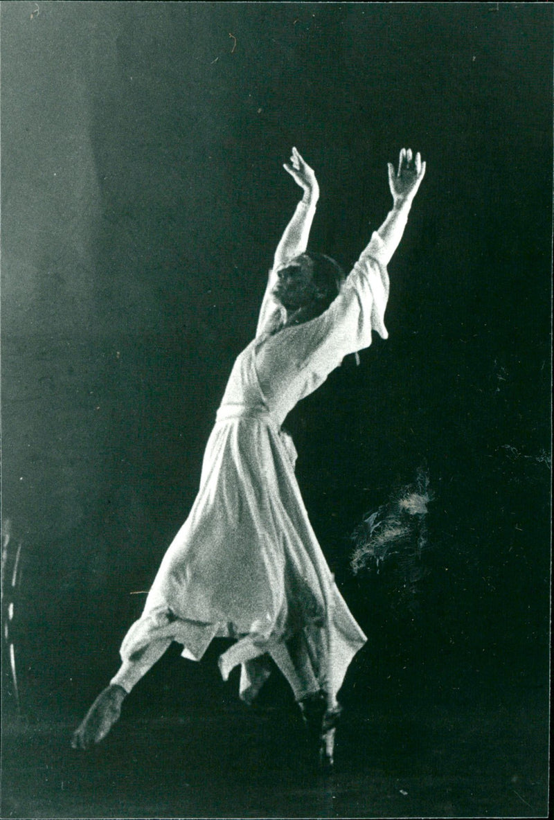 Iris Scaccheri gives dance guest games at Kulturhuset - Vintage Photograph