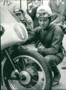 Geoff Duke. - Vintage Photograph