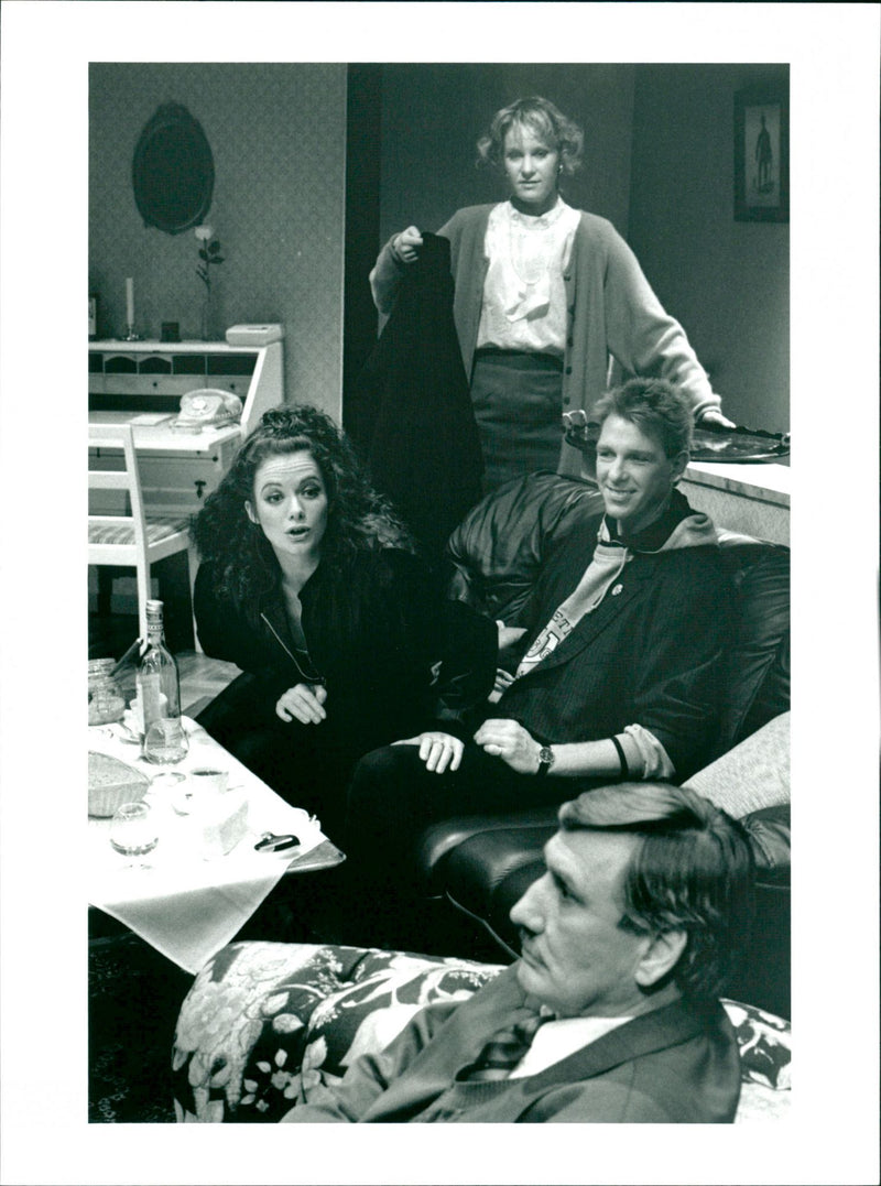 1990 MARIA REGI MANNHEIMER BERGNER URSULA PAPPAS GOTEBORG ROTH MICHAEL - Vintage Photograph