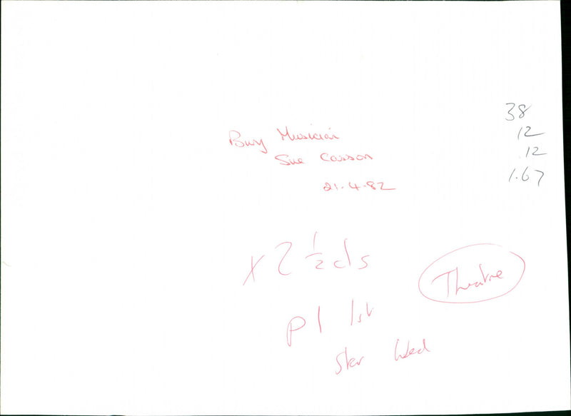 1982 MUSICIAN - Vintage Photograph