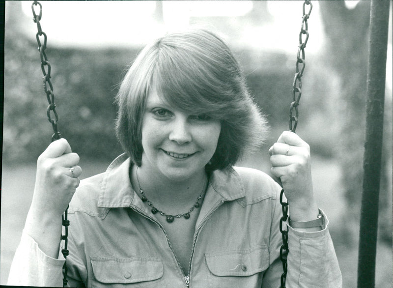 1982 MUSICIAN - Vintage Photograph