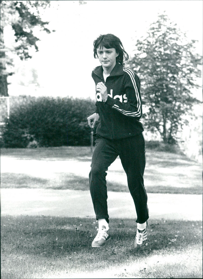 Runner girl Gunilla Lindh - Vintage Photograph
