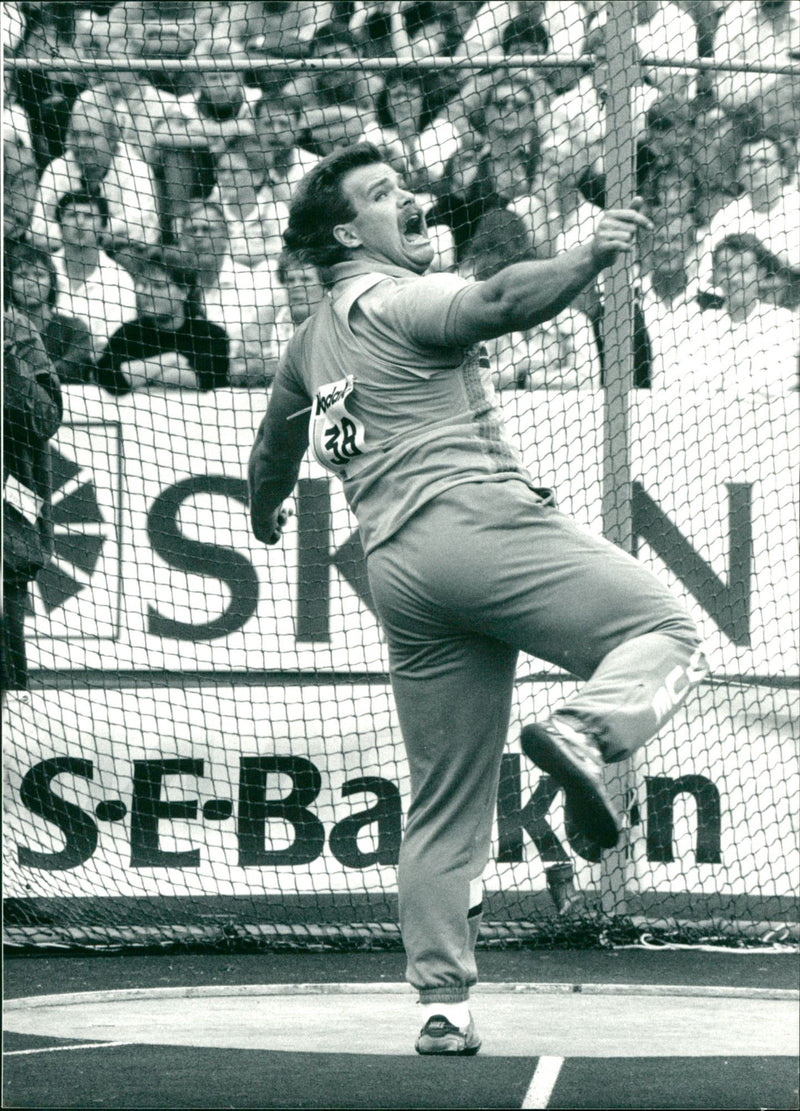 Stefan Fernholm, Discus Throw - Vintage Photograph