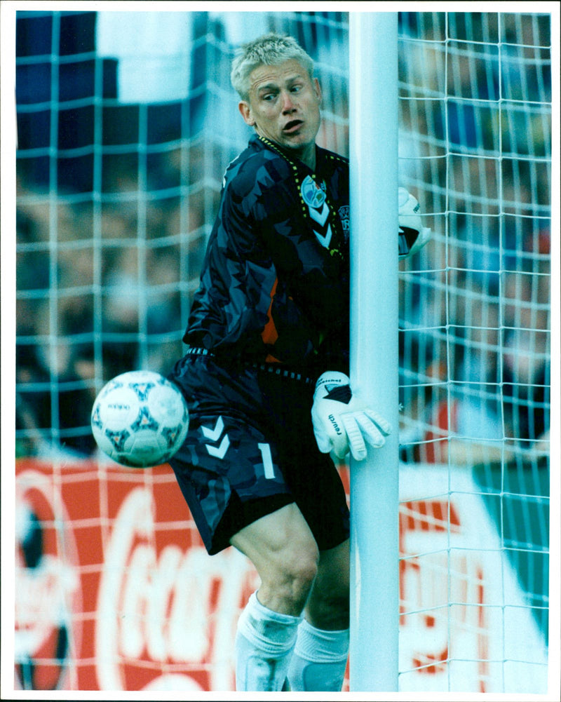 Peter Schmeichel - Vintage Photograph