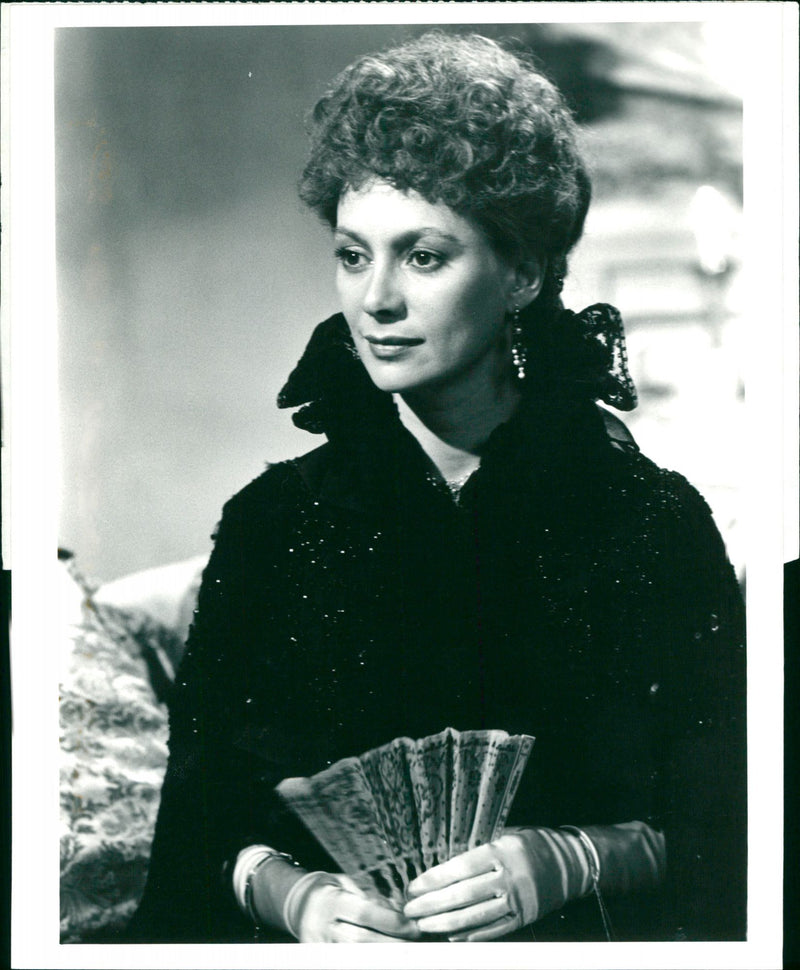 Francesca Annis as Lillie Langtry - Vintage Photograph