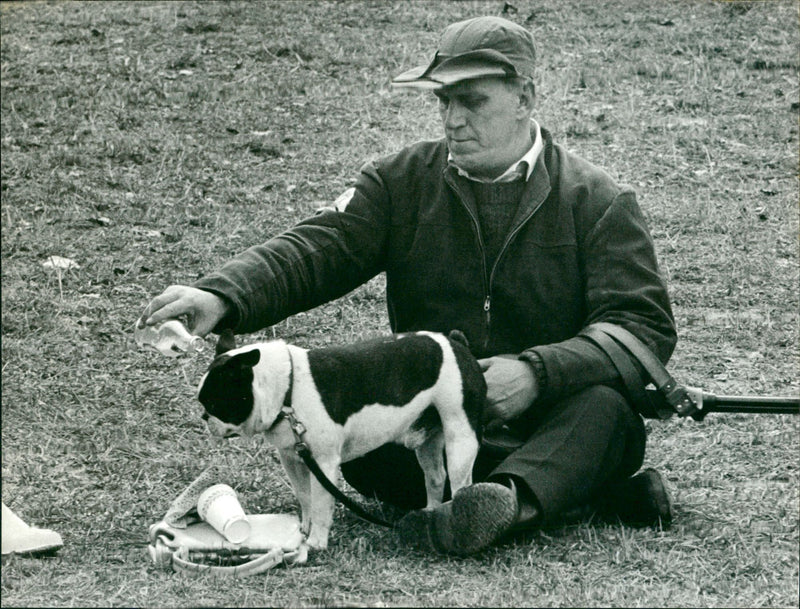 WRITE WRITER - Vintage Photograph