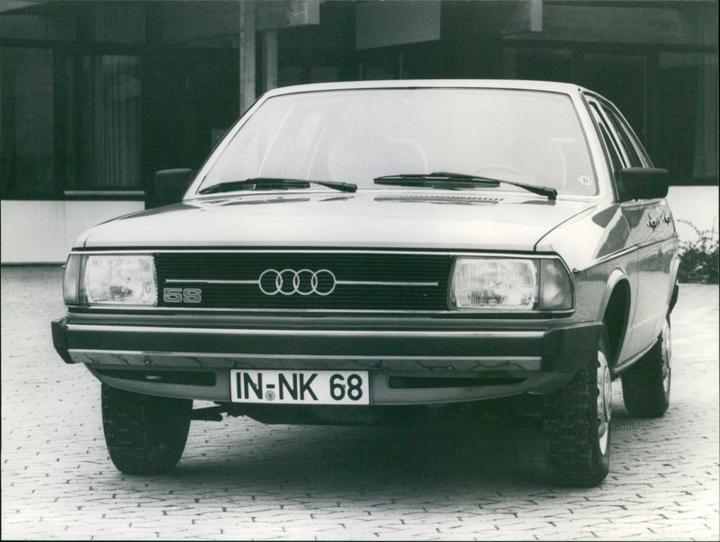 Audi 100 - Vintage Photograph
