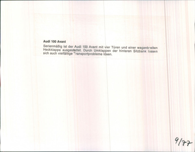 Audi 100 avant - Vintage Photograph