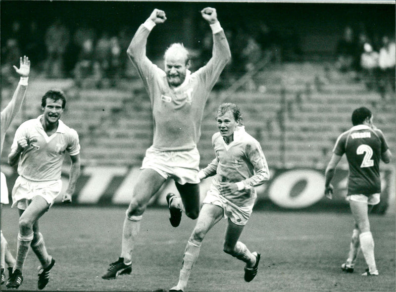 Thomas Sjoberg, Swedish footballer - Vintage Photograph