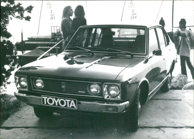 Toyota Carina 1600 Sedan Deluxe 1972 - Vintage Photograph
