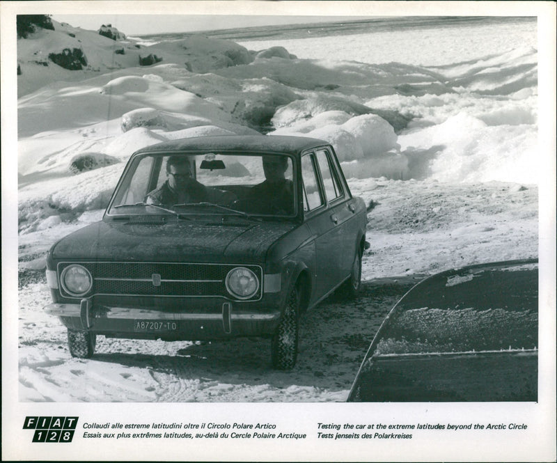 FIAT 128 A87207 - Vintage Photograph