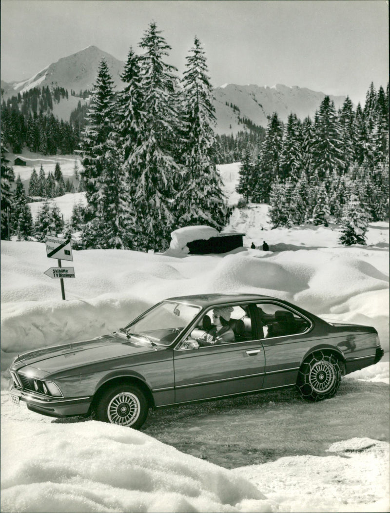 BMW 633 CSi - Vintage Photograph