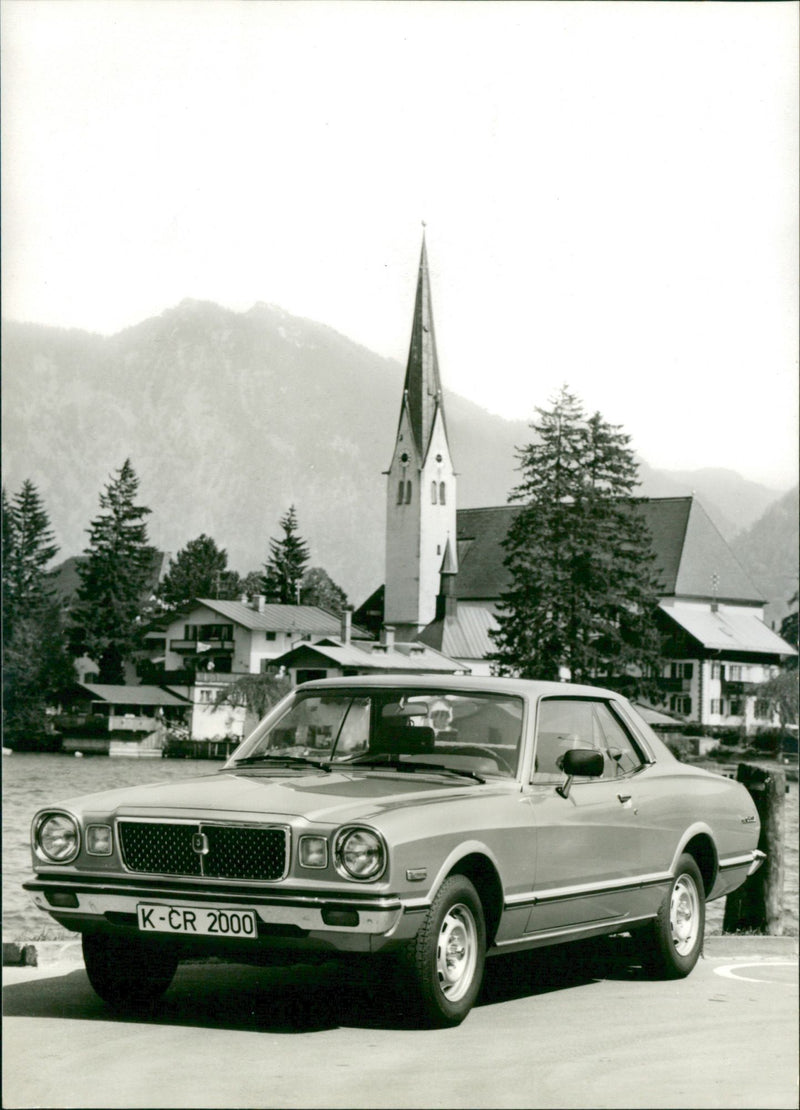 Toyota Cressida Coupe 1967 - Vintage Photograph