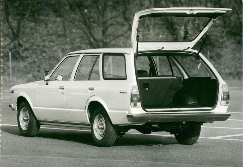 Toyota Carina. - Vintage Photograph
