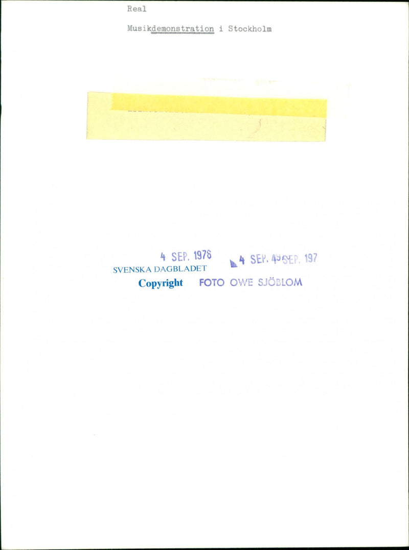 A music demonstration in Stockholm - Vintage Photograph