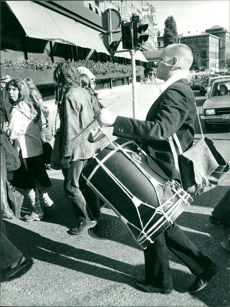 A music demonstration in Stockholm - Vintage Photograph