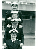 1954 BOTTLE CUTTING BOTTLE CUTTING NEW LENNART NATIONAL SECOND DUKE MICHAEL ROYAL - Vintage Photograph