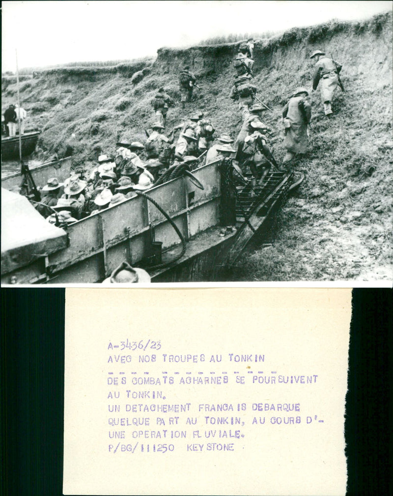French troops during the Battle of Dien Bien Phu - Vintage Photograph