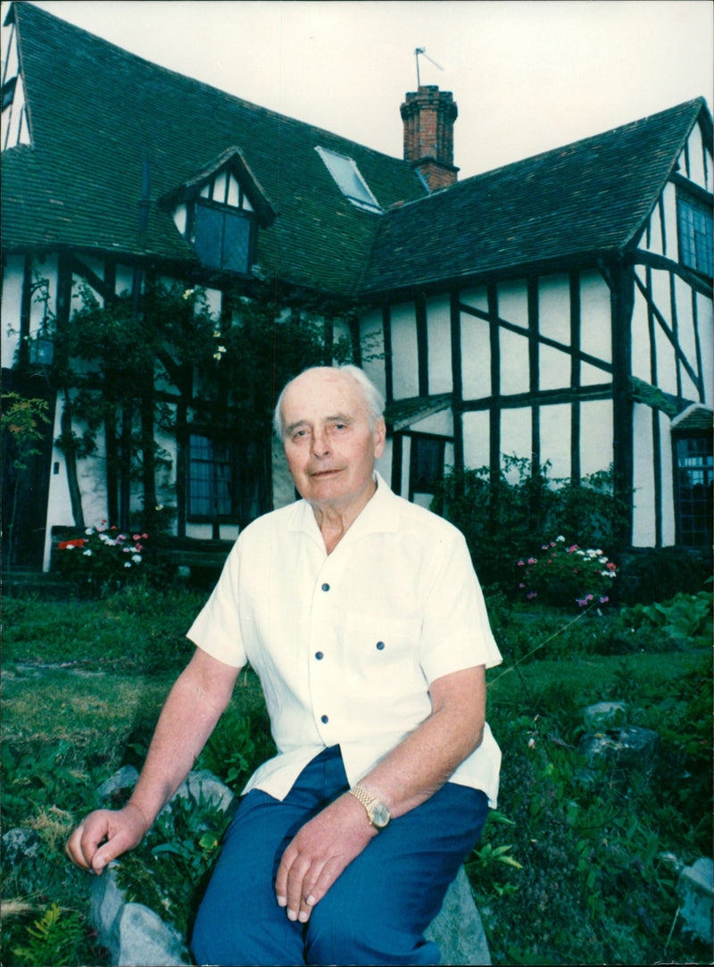 BLACK WHITE WRITER - Vintage Photograph