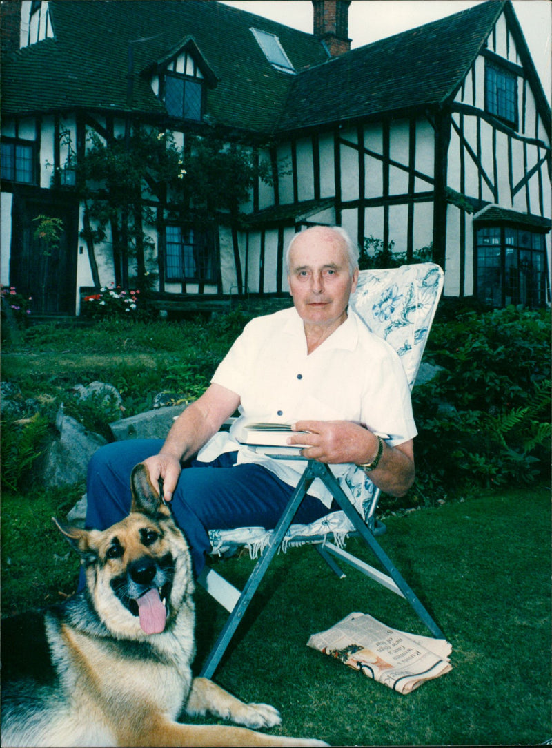 BLACK WHITE WRITER - Vintage Photograph