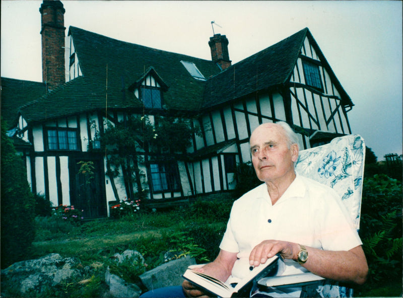 BLACK WHITE WRITER - Vintage Photograph