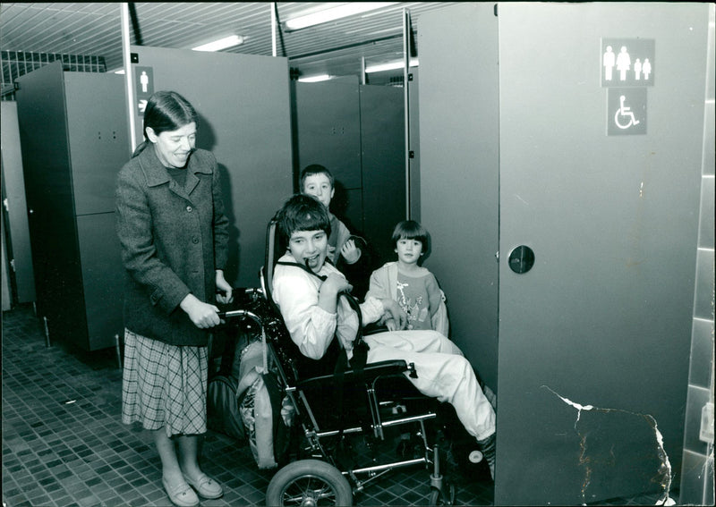 BLACK WHITE CONCERT JOHN - Vintage Photograph