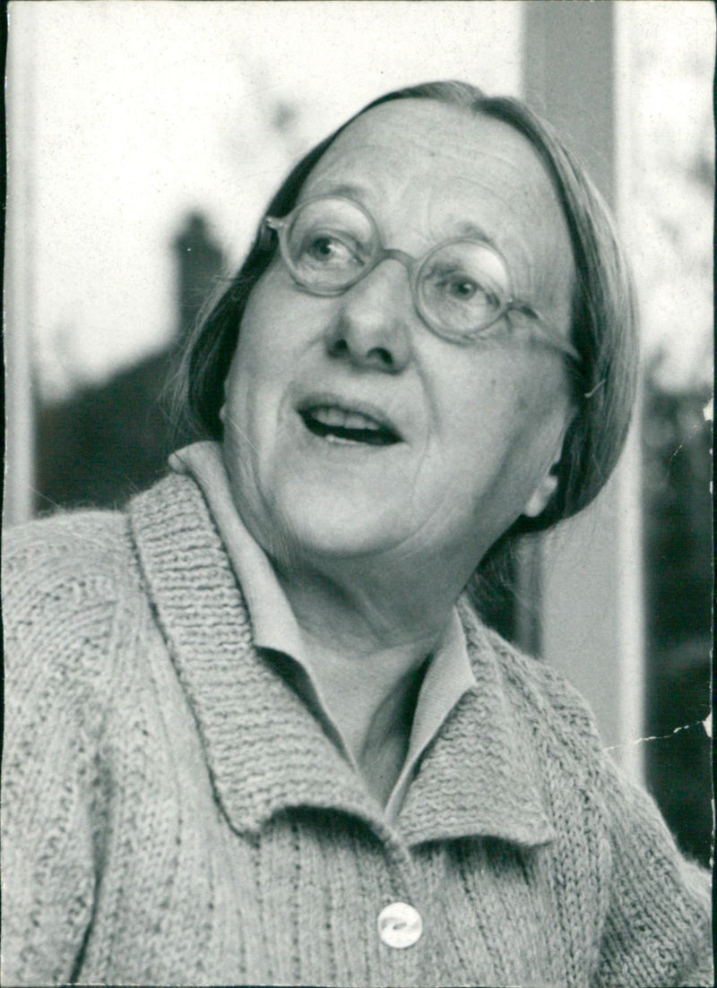 1975 MUSICIAN DIED - Vintage Photograph